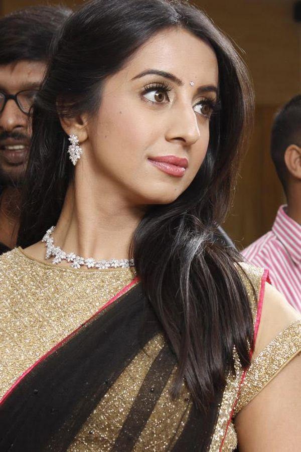 Sanjjanaa Galrani Images From her first ever Inaugration