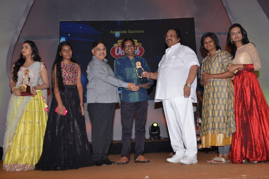 Santosham South India Film awards 2016 Photos