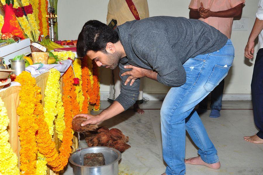 Sharwanand Shatamanam Bhavati Movie Opening Photos