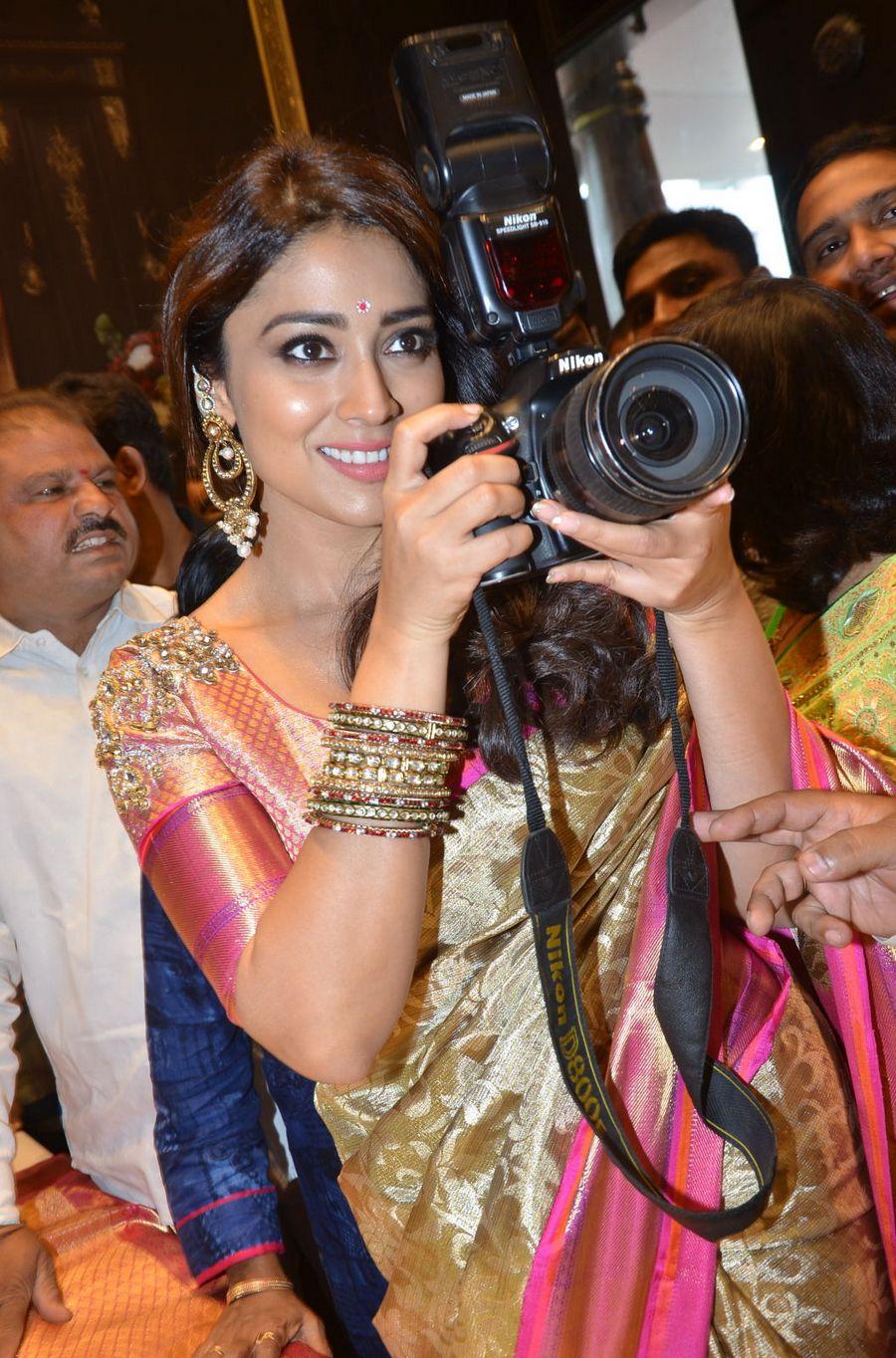 Shriya Saran Launches VRK Silks at Himayat Nagar