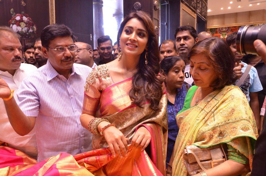 Shriya Saran Launches VRK Silks at Himayat Nagar