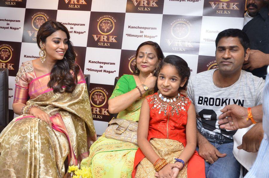 Shriya Saran Launches VRK Silks at Himayat Nagar