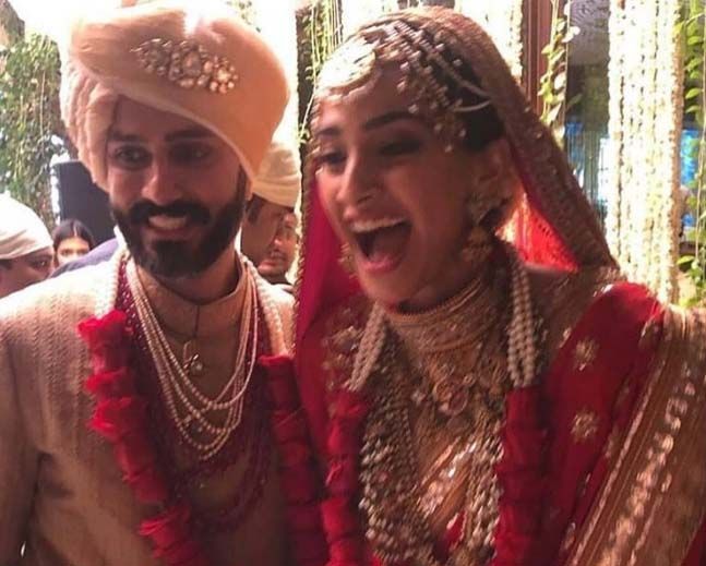 Sonam Kapoor & Anand Ahuja Wedding Photos