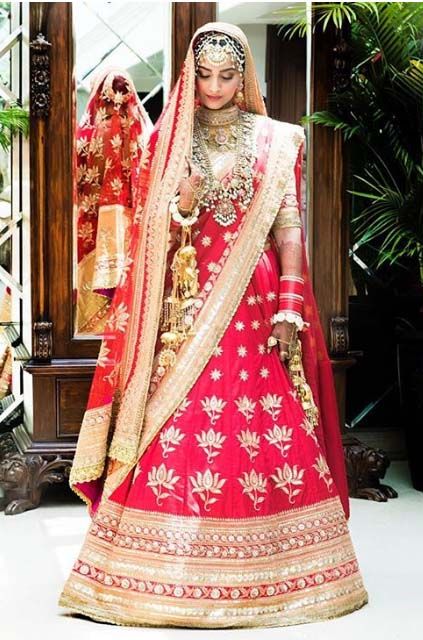 Sonam Kapoor & Anand Ahuja Wedding Photos