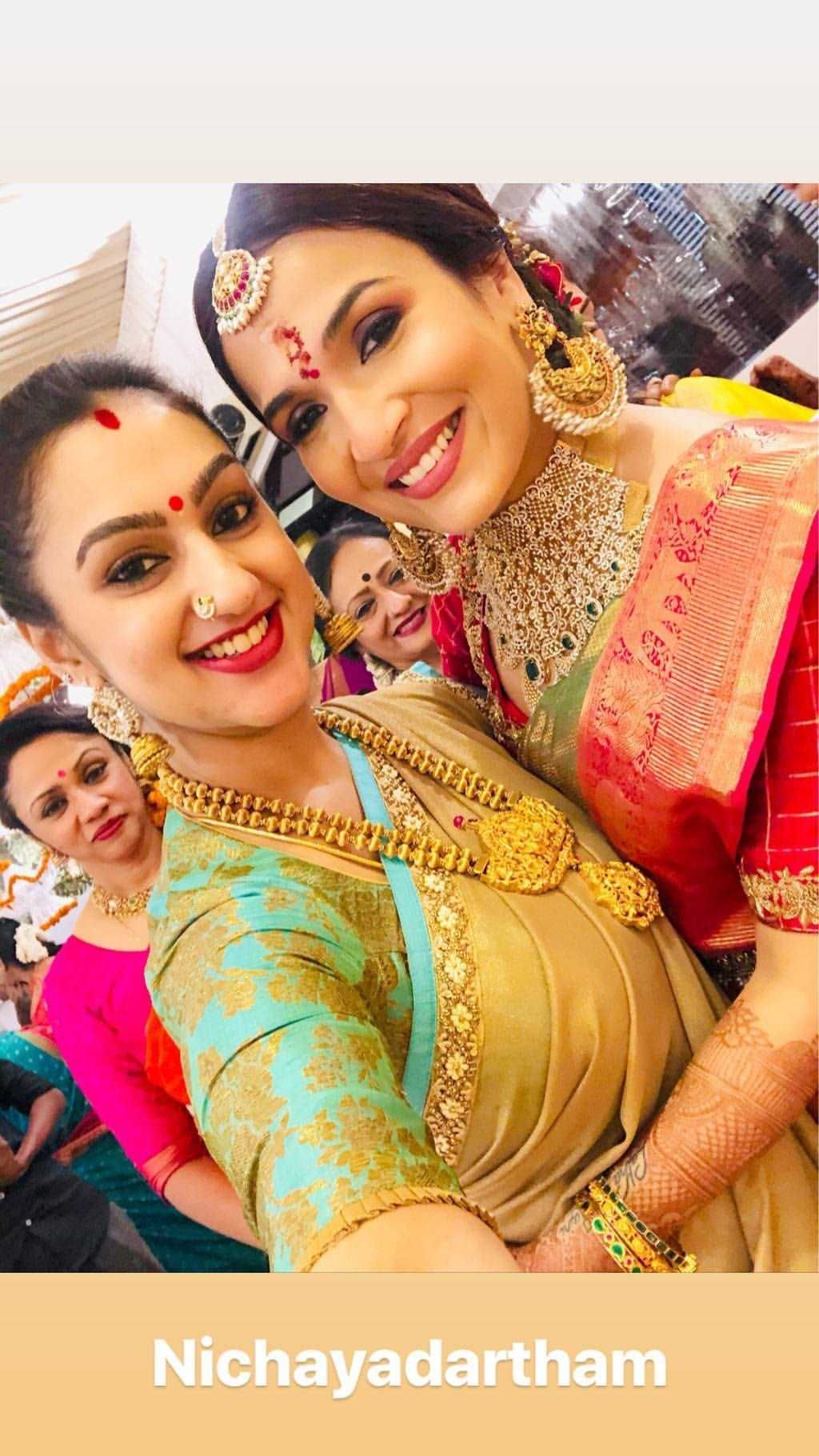 Soundarya Vishagan Wedding Pics