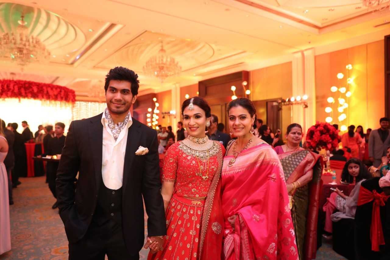 Soundarya Vishagan Wedding Pics