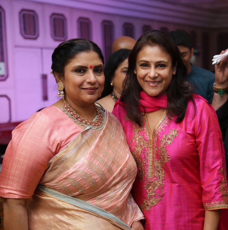 SriRajkumar & Smt Sripriya Rajkumars 25th Wedding Anniversary Photos