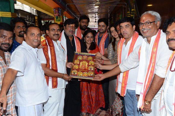 Srinivasa Kalyanam Movie Team at Vijayawada Durga Temple