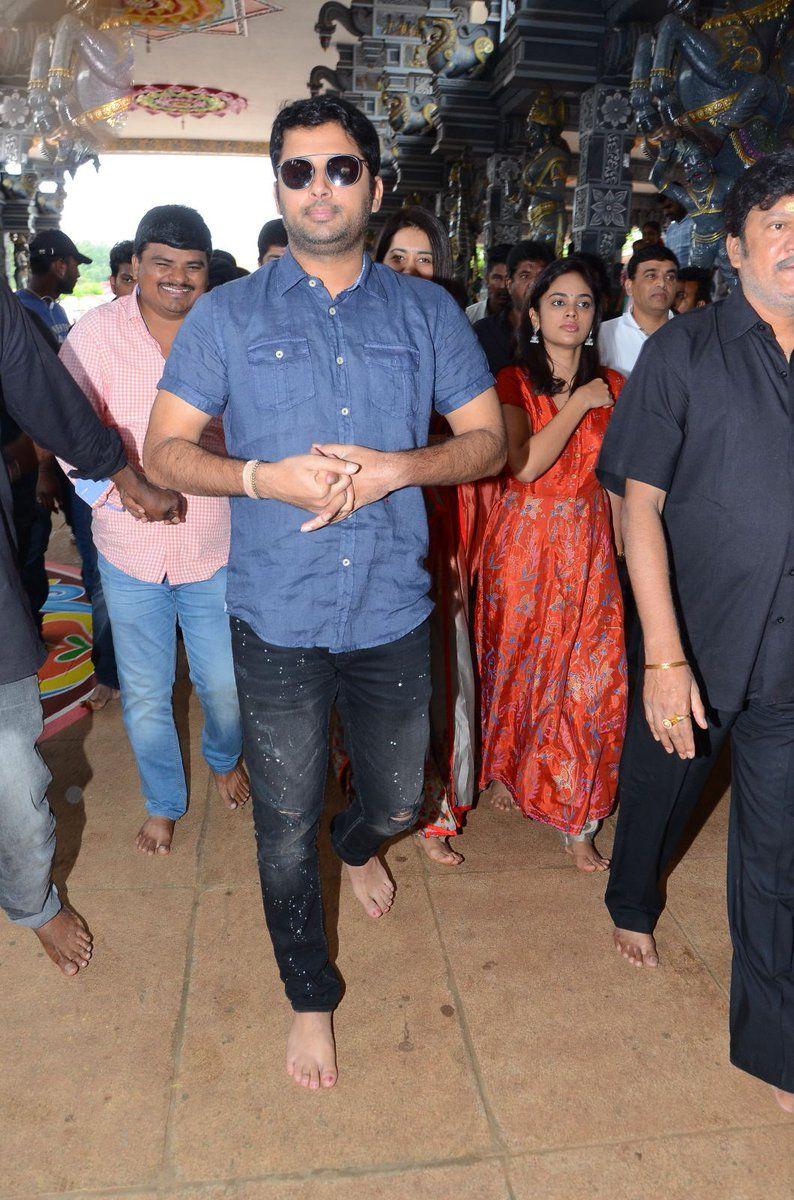 Srinivasa Kalyanam Movie Team at Vijayawada Durga Temple