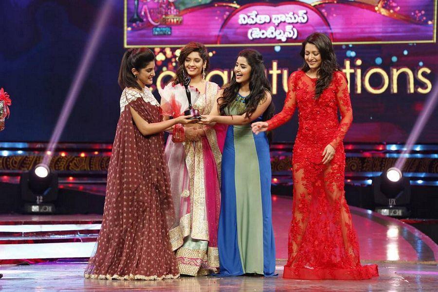Stars At Zee TV Apsara Awards 2017 Photos