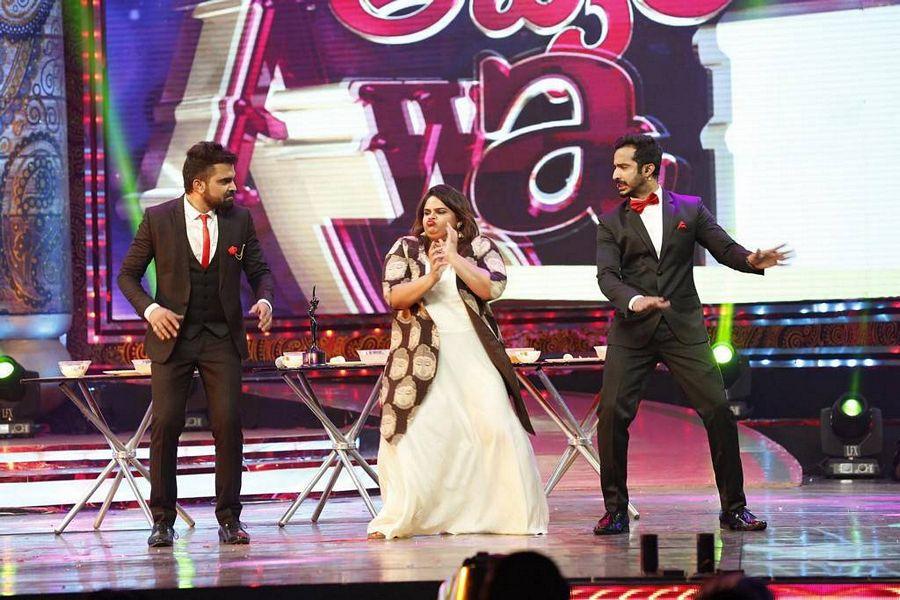 Stars At Zee TV Apsara Awards 2017 Photos