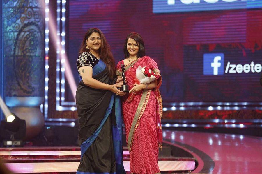 Stars At Zee TV Apsara Awards 2017 Photos