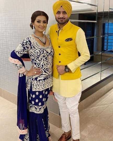 Stars at Ambani Family Wedding Photos