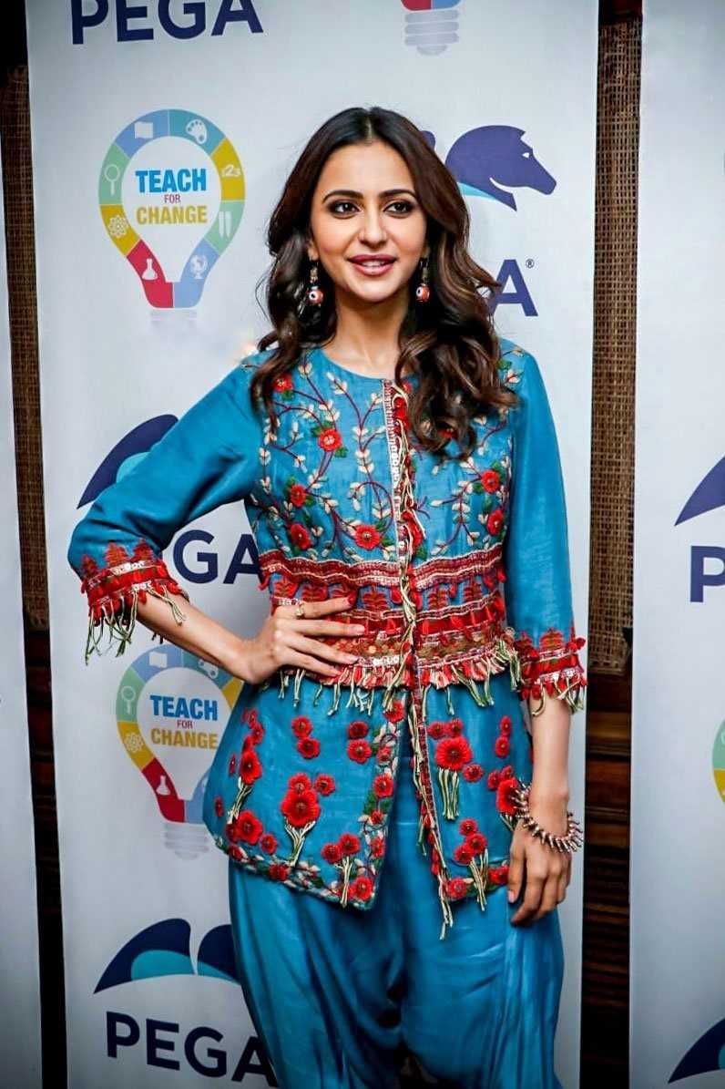 Stars at Teach for Change Event Photos