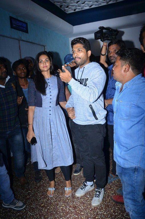 Stylish Star Allu Arjun & Pooja Hegde at DJ Special Screening Photos