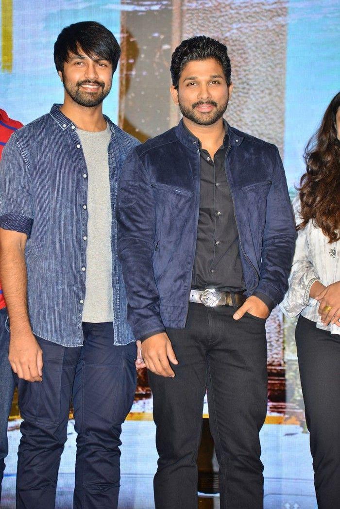 Stylish Star Allu Arjun at Vijetha Success Meet Photos