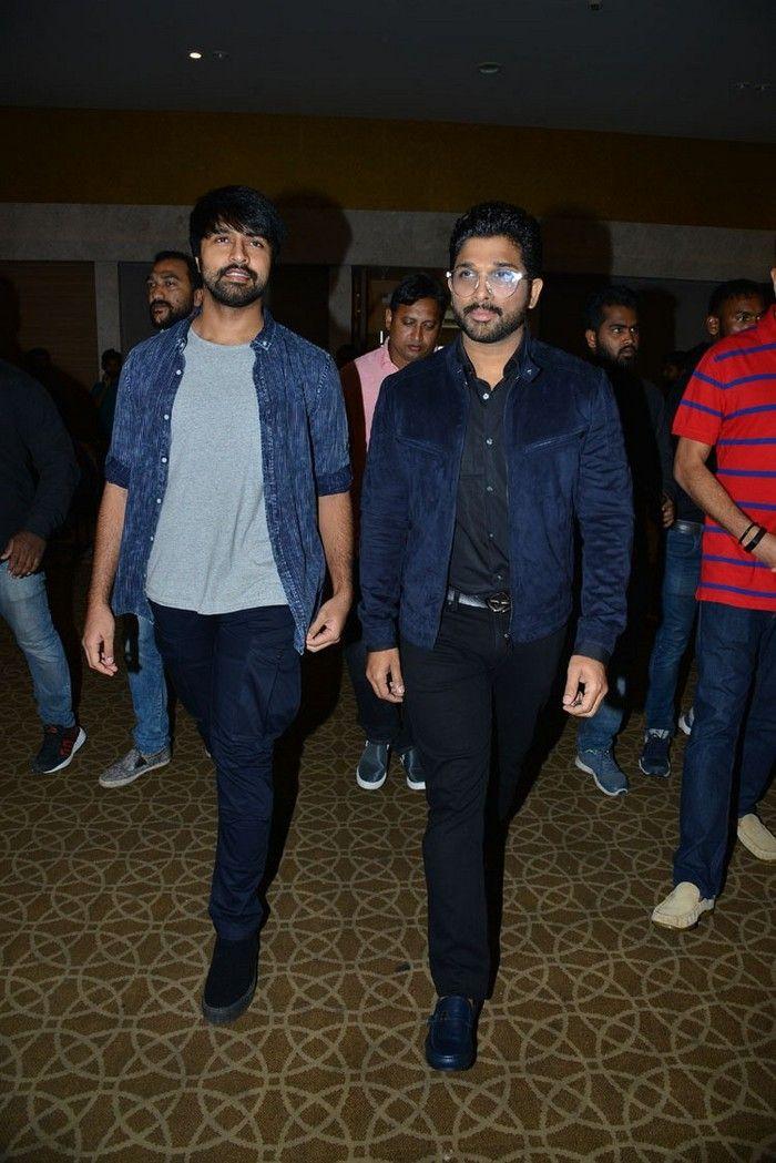Stylish Star Allu Arjun at Vijetha Success Meet Photos