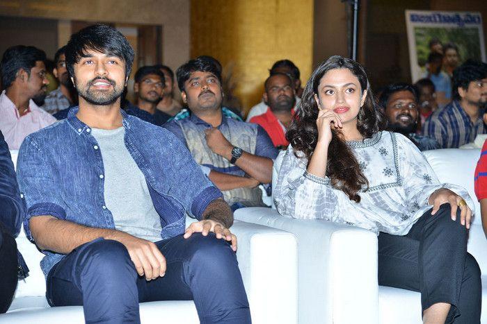 Stylish Star Allu Arjun at Vijetha Success Meet Photos