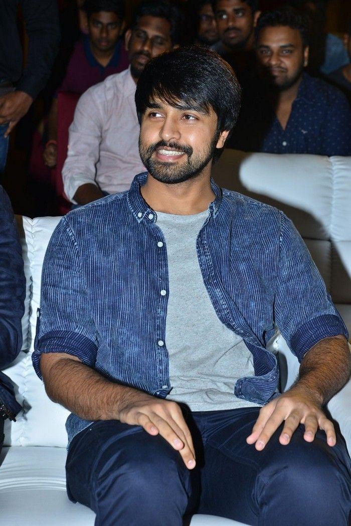 Stylish Star Allu Arjun at Vijetha Success Meet Photos