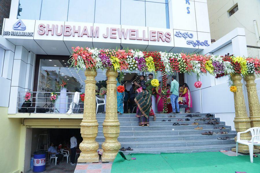 Sudeepa Singh launches Shubham Jewellers Photos