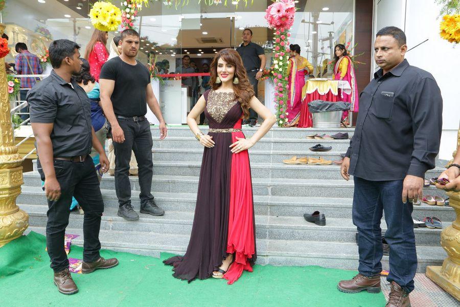 Sudeepa Singh launches Shubham Jewellers Photos