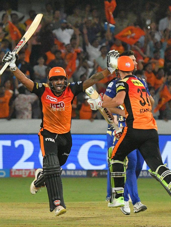 Sunrisers Hyderabad vs Mumbai Indians Highlights Photos