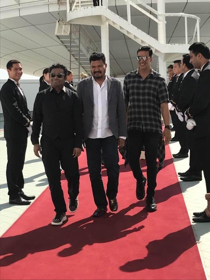 Superstar Rajinikanth 2.0 Press Meet in Dubai Photos