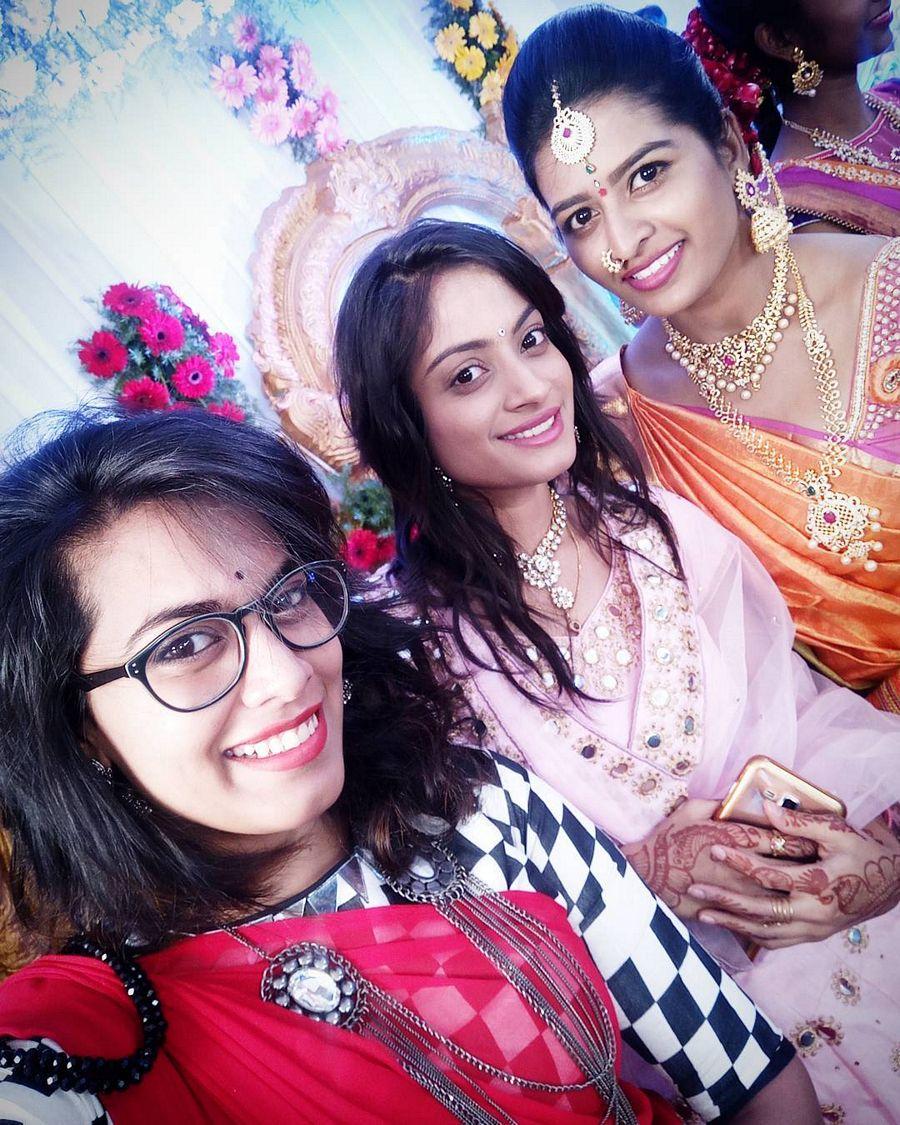 TV Actress Amulya Reddy Wedding Photos