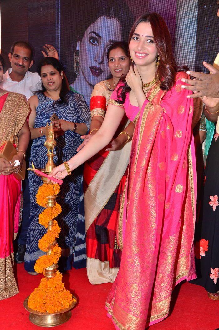 Tamannaah Launches JOH RIVAAJ Collections At Chennai Shoping