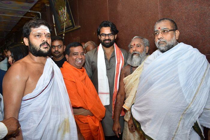 Tej I Love You Movie Team at Durga Temple Photos