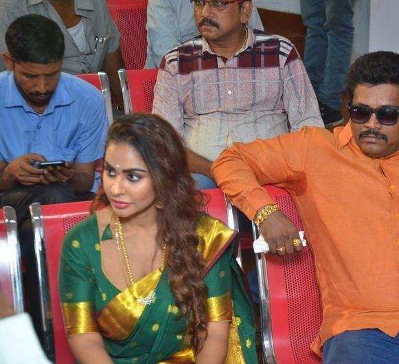 Telugu Actress Sri Reddy Press Meet Stills
