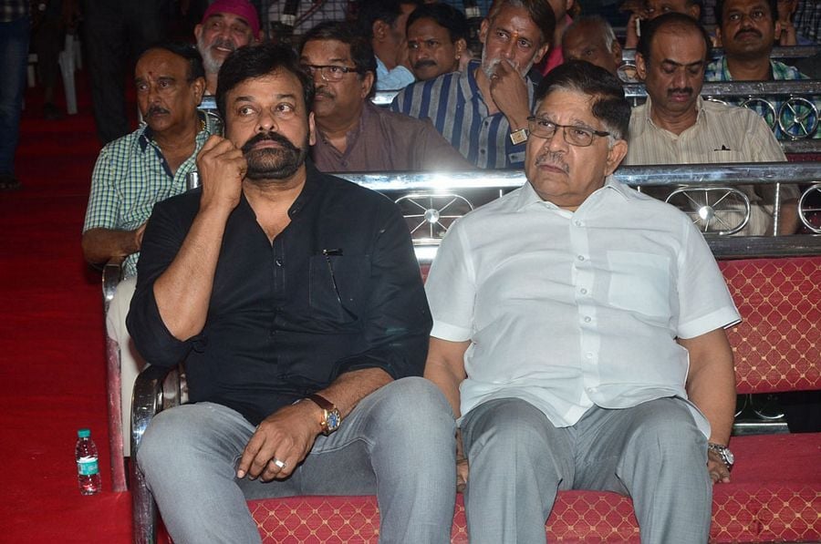 Telugu Film Industry Condolence to Dasari Photos