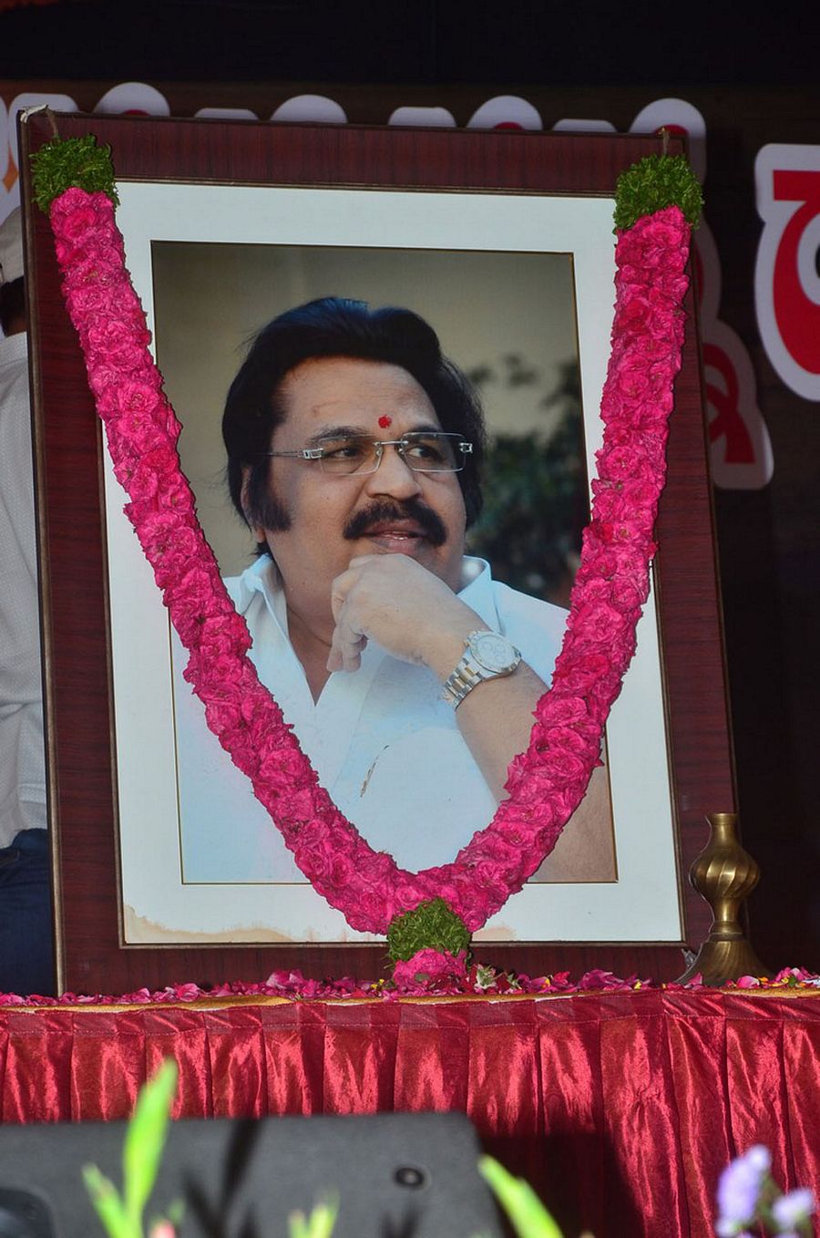 Telugu Film Industry Condolence to Dasari Photos