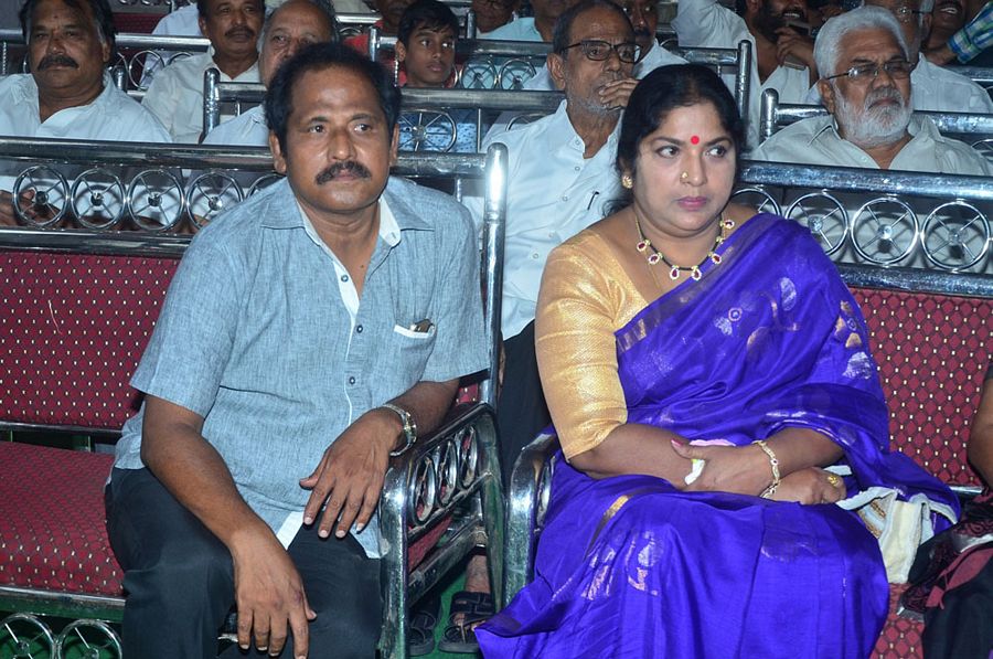 Telugu Film Industry Condolence to Dasari Photos
