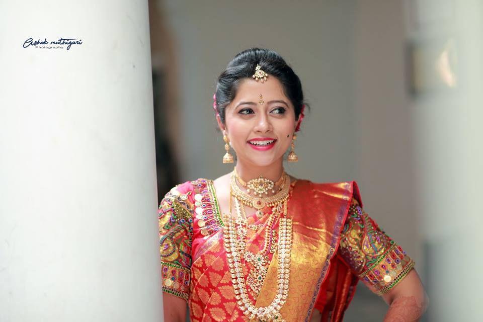 Telugu TV Actress Lahari Marriage Exclusive Photos