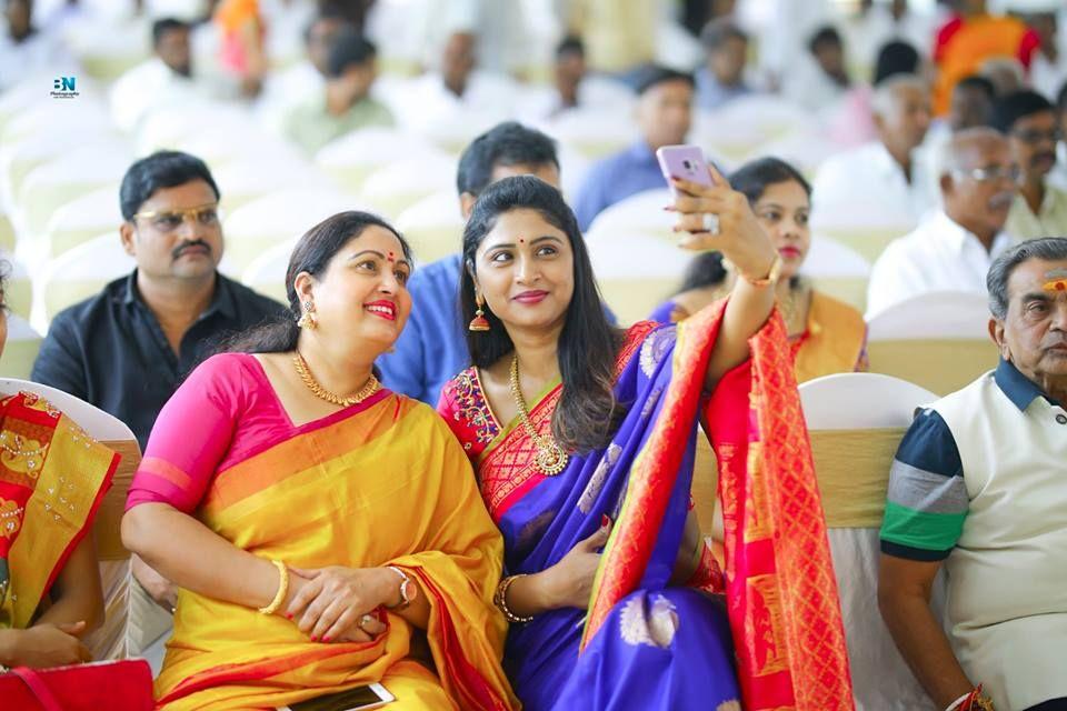 Telugu TV Anchor Chitralekha Marriage Exclusive Photos