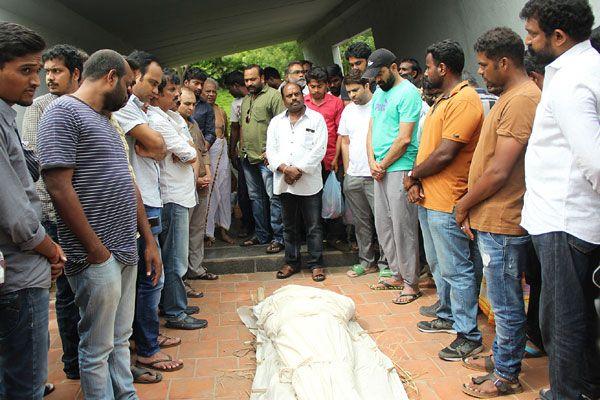 Telugu actor Bharath Raju's funeral Photos