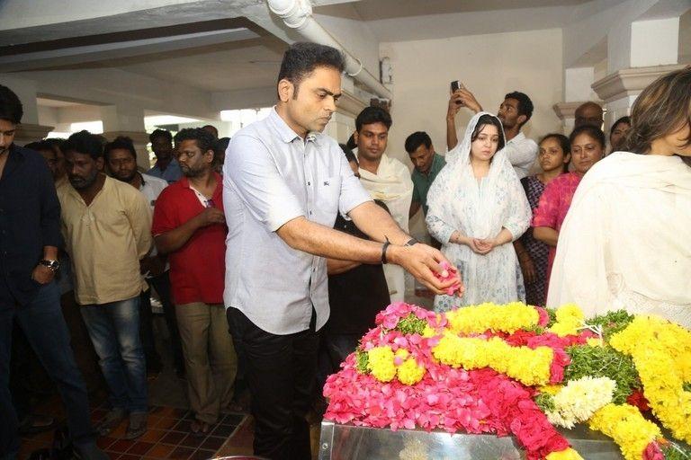 Tollywood Celebs Pay Homage To Director B Jaya Photos