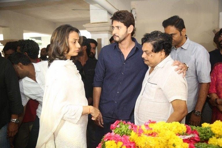 Tollywood Celebs Pay Homage To Director B Jaya Photos