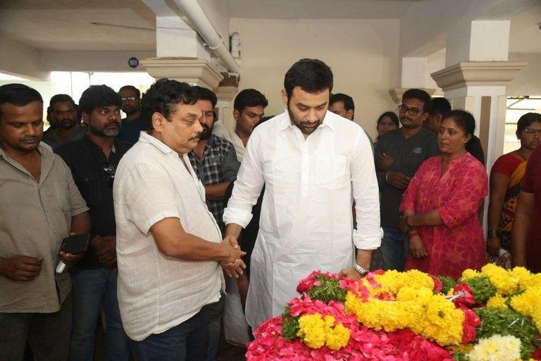 Tollywood Celebs Pay Homage To Director B Jaya Photos