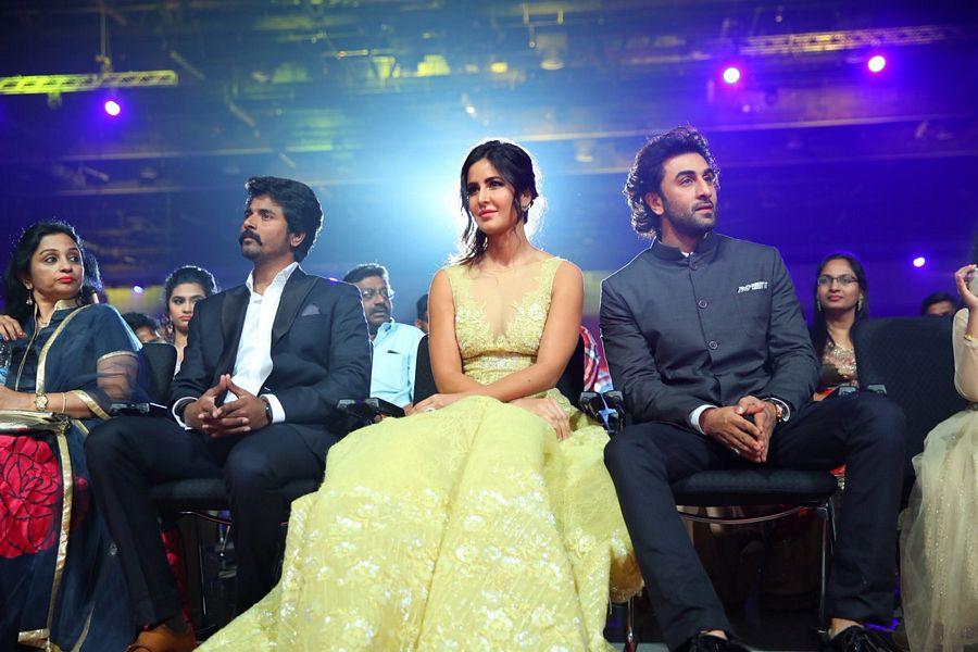 Top Celebs at SIIMA Awards 2017 Day 2 Photos