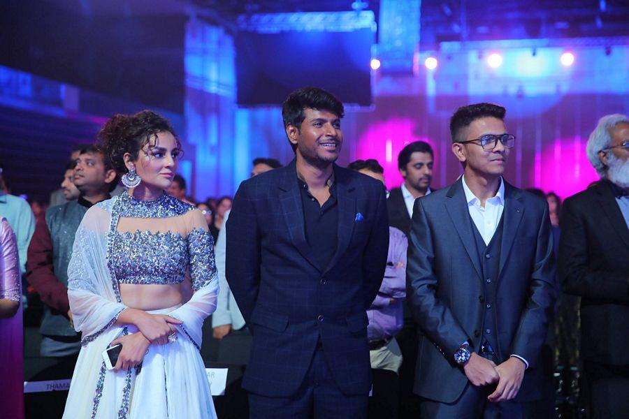 Top Celebs at SIIMA Awards 2017 Day 2 Photos