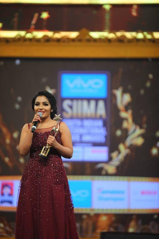 Top Celebs at SIIMA Awards 2017 Day 2 Photos