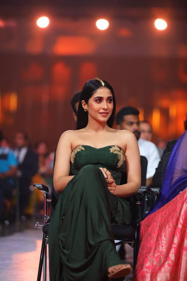 Top Celebs at SIIMA Awards 2017 Day 2 Photos