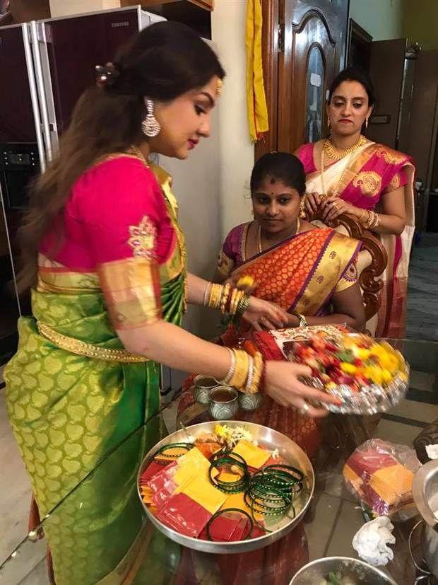 Varamahalakshmi Festival Celebration In Actress Priyanka Upendra House