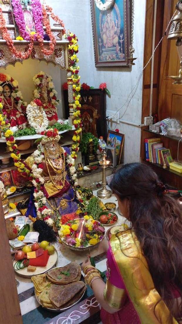 Varamahalakshmi Festival Celebration In Actress Priyanka Upendra House