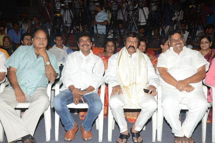Veda Brahmanas felicitated by Jaisimha Team