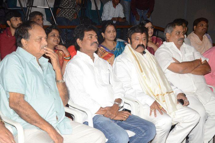 Veda Brahmanas felicitated by Jaisimha Team