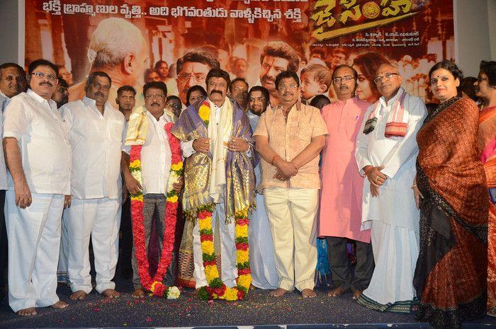 Veda Brahmanas felicitated by Jaisimha Team