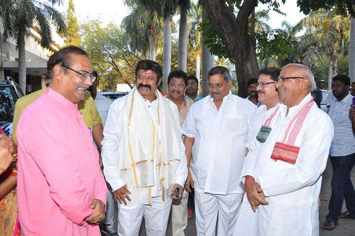 Veda Brahmanas felicitated by Jaisimha Team